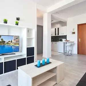 Apartment With Sea View, Benalmadena